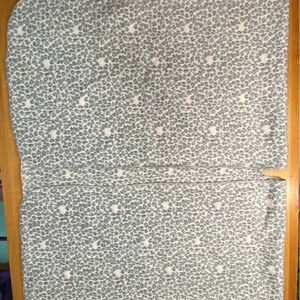 Centre Split  / Over The Shoulder Shawl